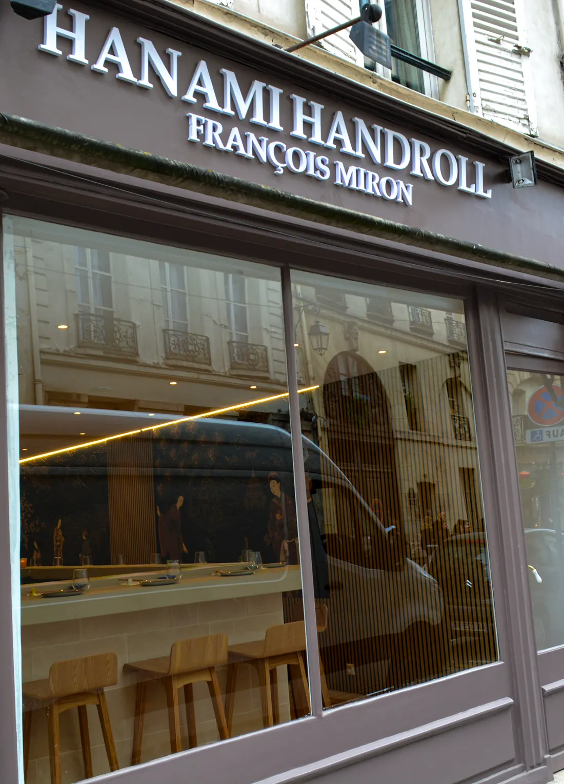 La vitrine de Hanami, 9 rue François Miron